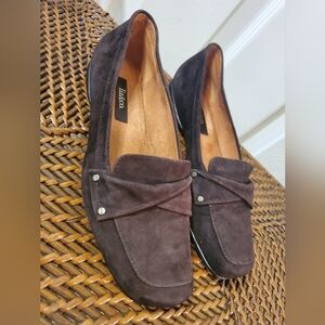 Liz & co. Womens 7.5M Brown Suede Rachelle Loafers